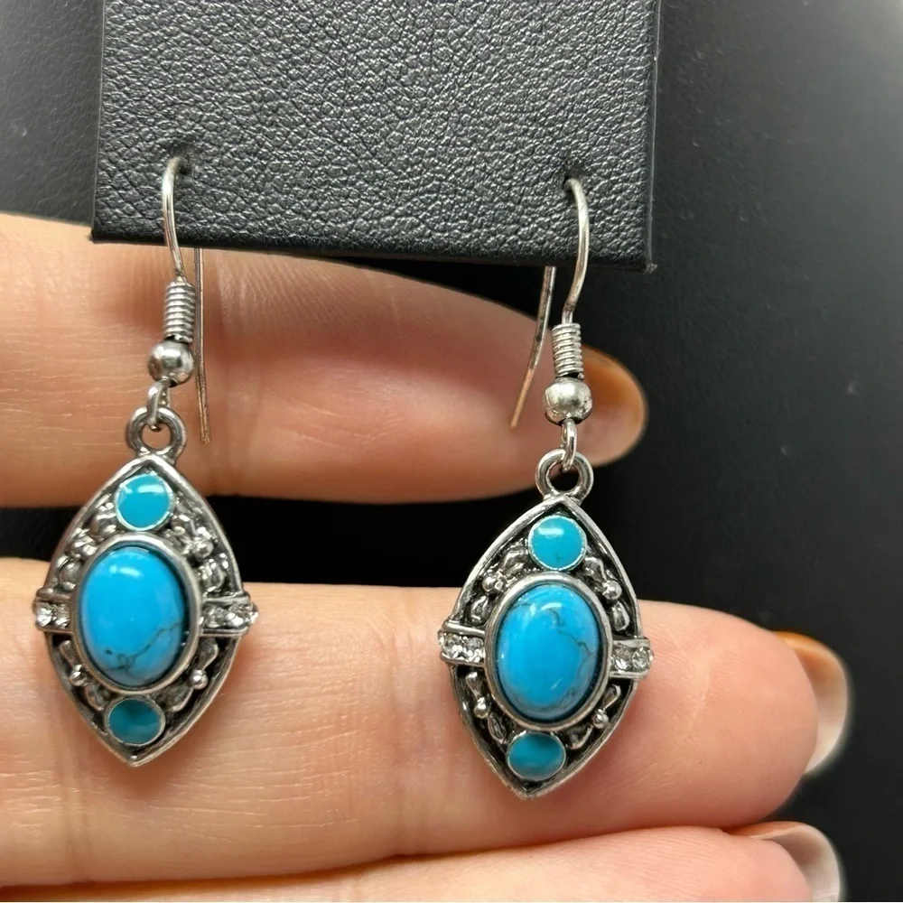 Southwestern Faux Turquoise Diamond Shape Silver Tone Dangle Earrings